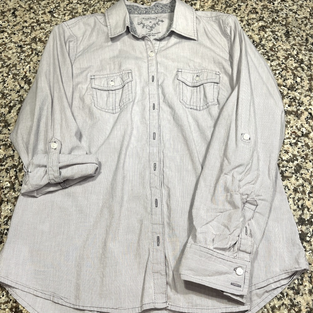 Women’s Button-Down Shirt